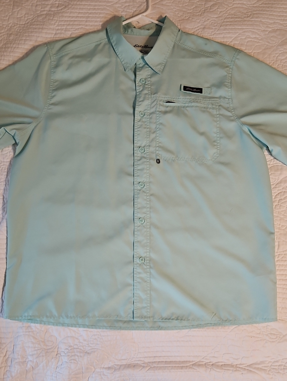 Eddie Bauer Men's Aqua Short-Sleeve Button-Down Fishing Shirt